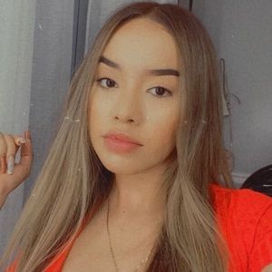 Meet your Posher, Daniela